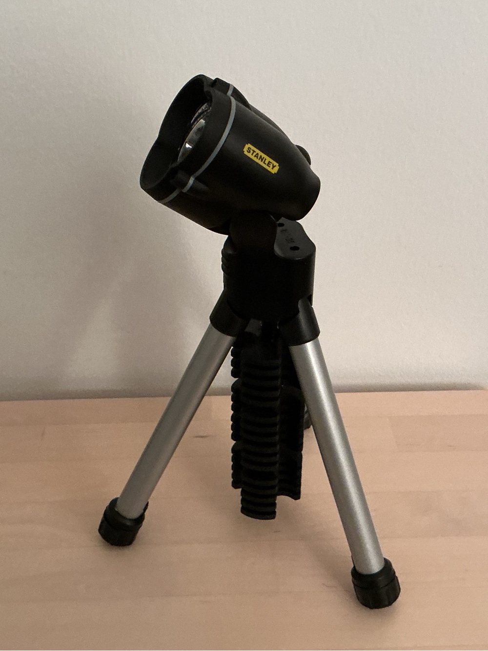 Stanley Maxlife LED Tripod Flashlight